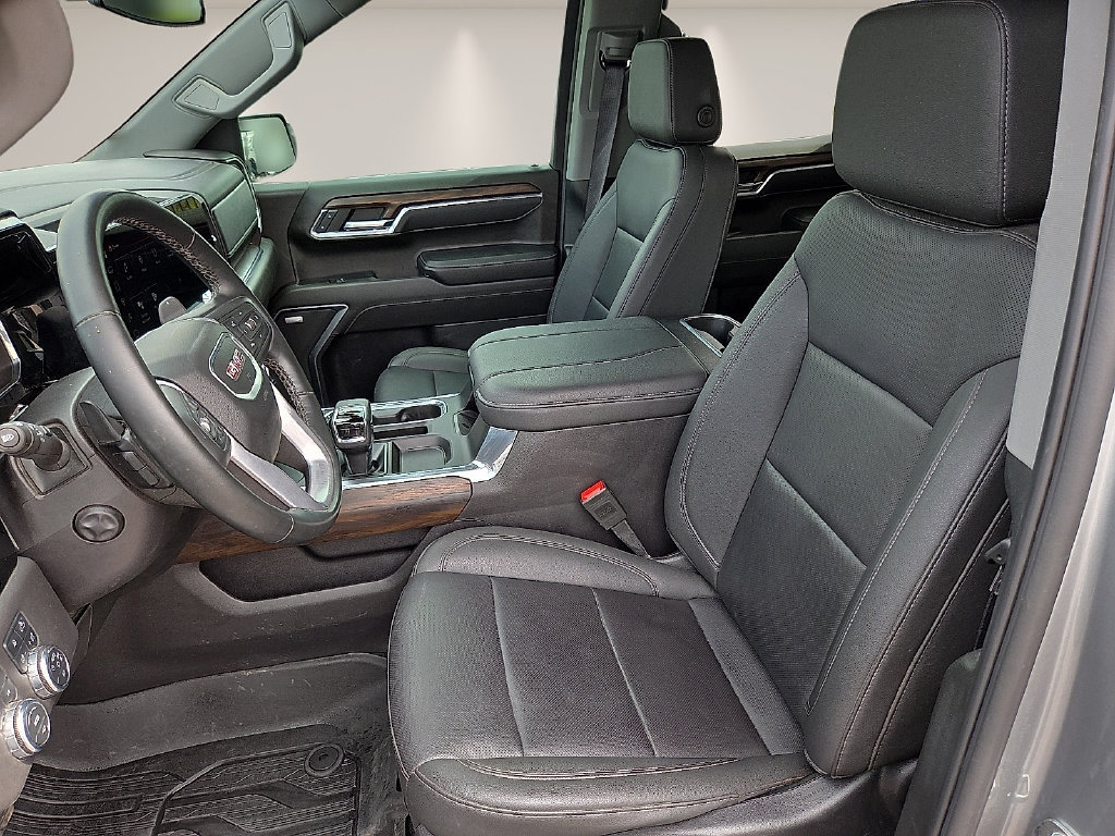 Used 2024 GMC Sierra 1500 SLT AWD/4WD image 13
