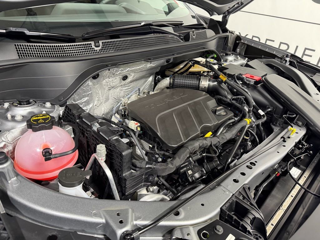 New 2026 Chevrolet Trax LT w/ Driver Confidence Package image 3