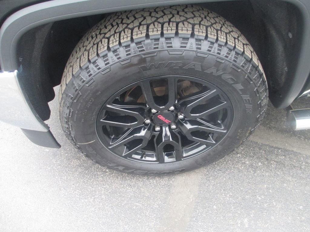 Used 2017 GMC Sierra 1500 SLE w/ SLE Value Package RWD image 15