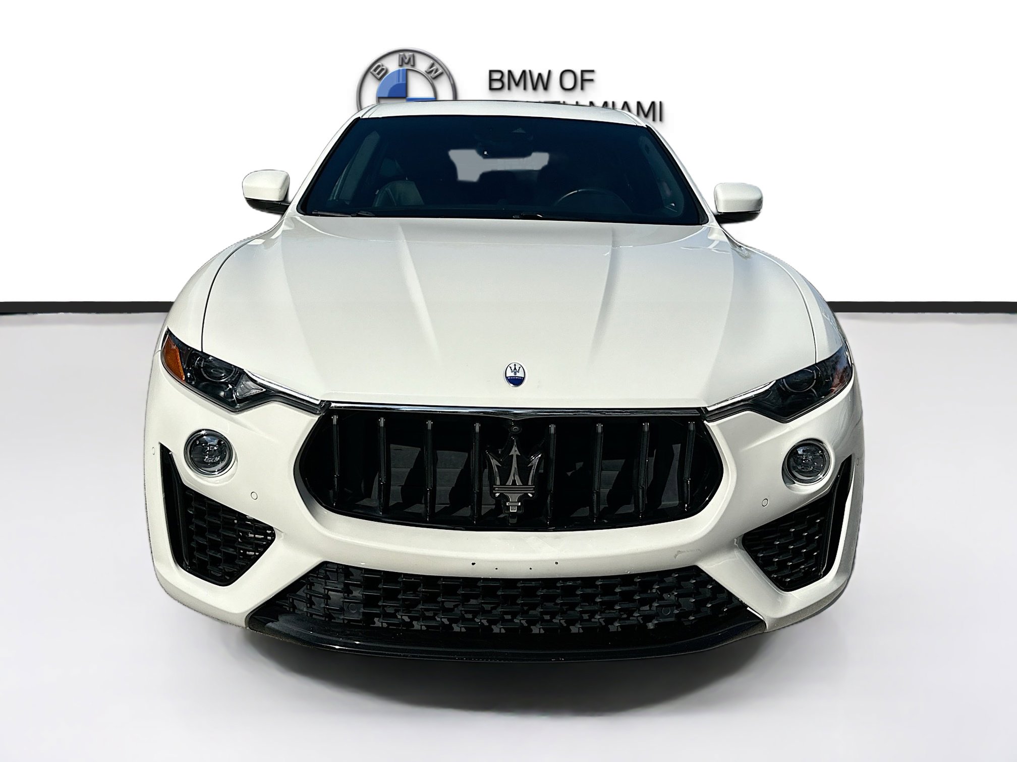Used 2023 Maserati Levante Modena image 2