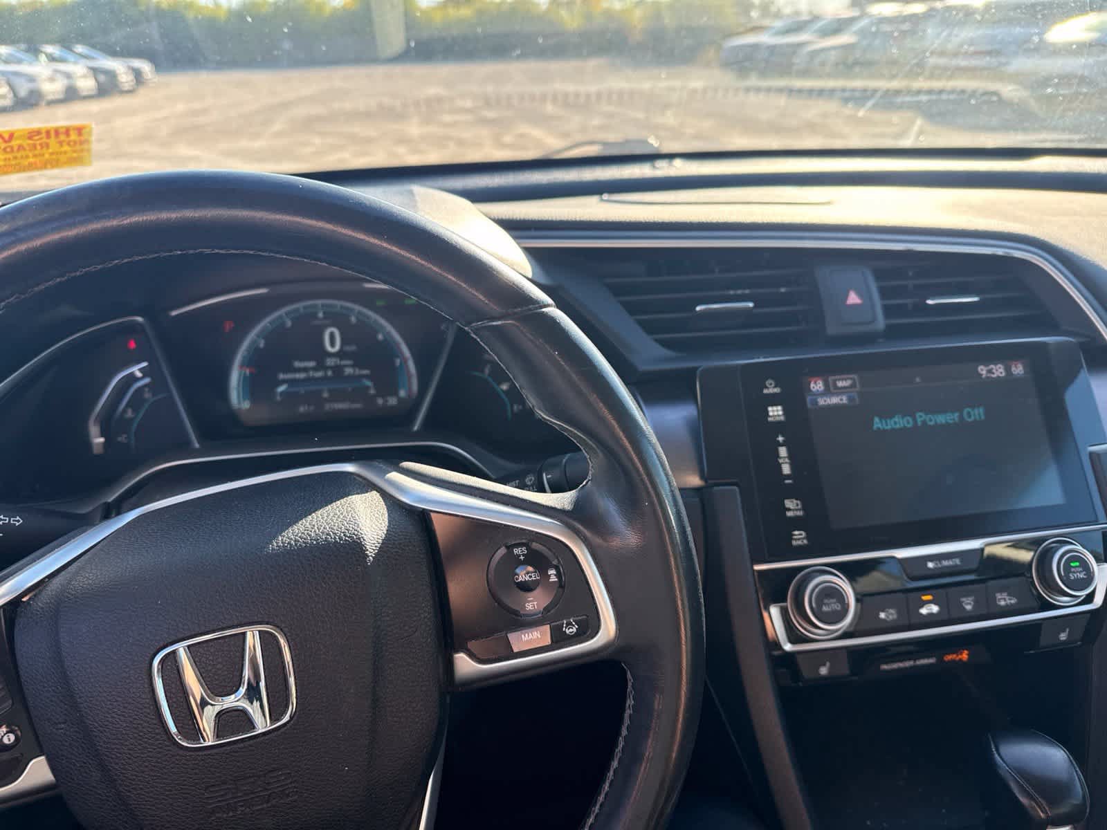 Used 2017 Honda Civic Touring image 19