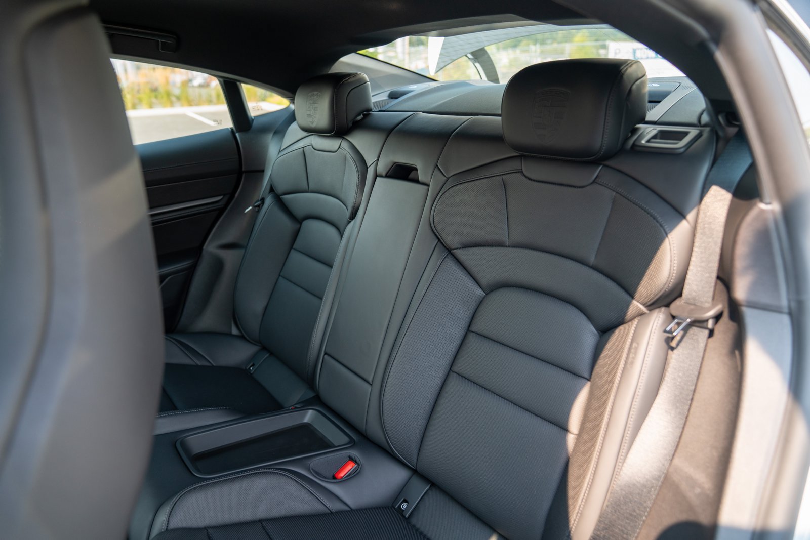 Certified 2025 Porsche Taycan 4S AWD/4WD image 22