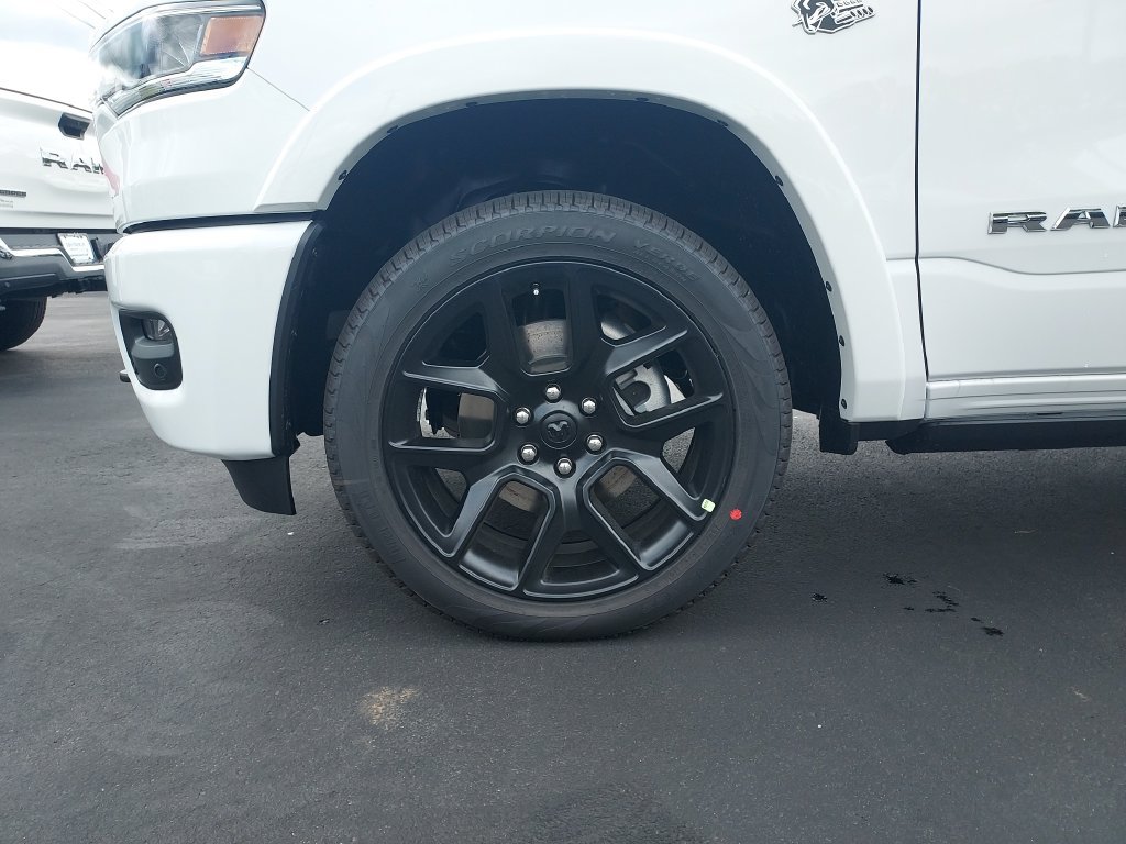 New 2027 RAM 1500 Laramie w/ Laramie Preferred Package AWD/4WD image 11