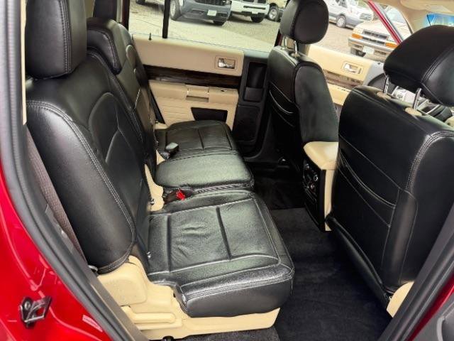 Used 2019 Ford Flex SEL FWD image 39
