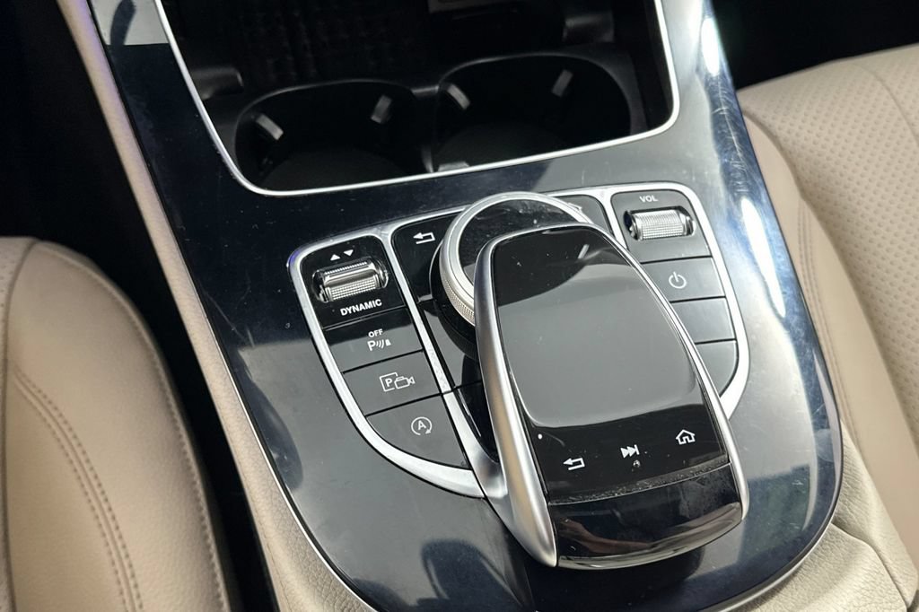 Used 2017 Mercedes-Benz E 300 image 37