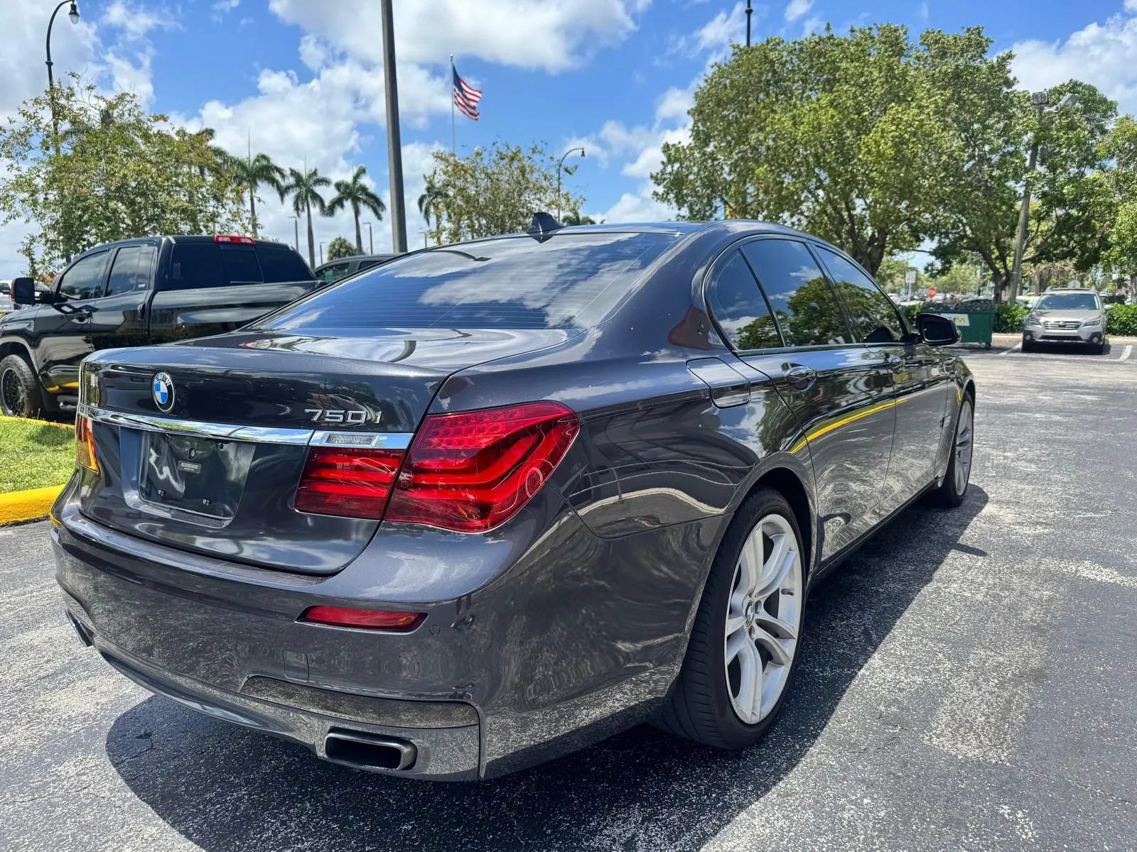 Used 2015 BMW 750i RWD image 6