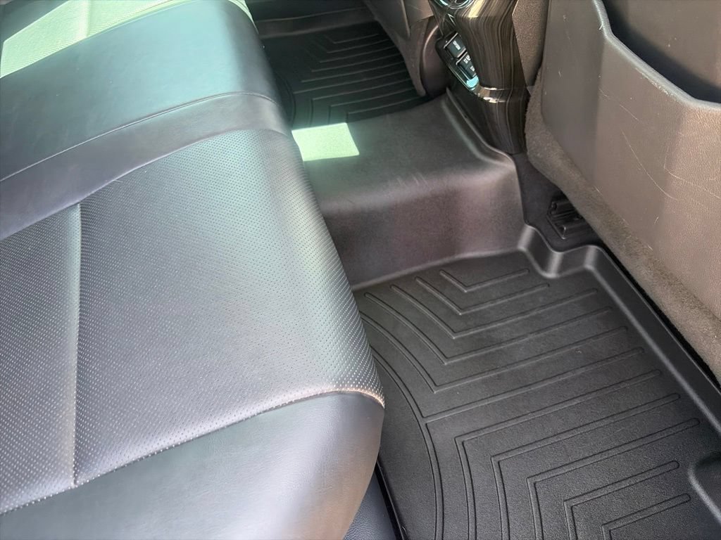 Used 2019 Lexus ES 300h w/ Premium Package FWD image 19
