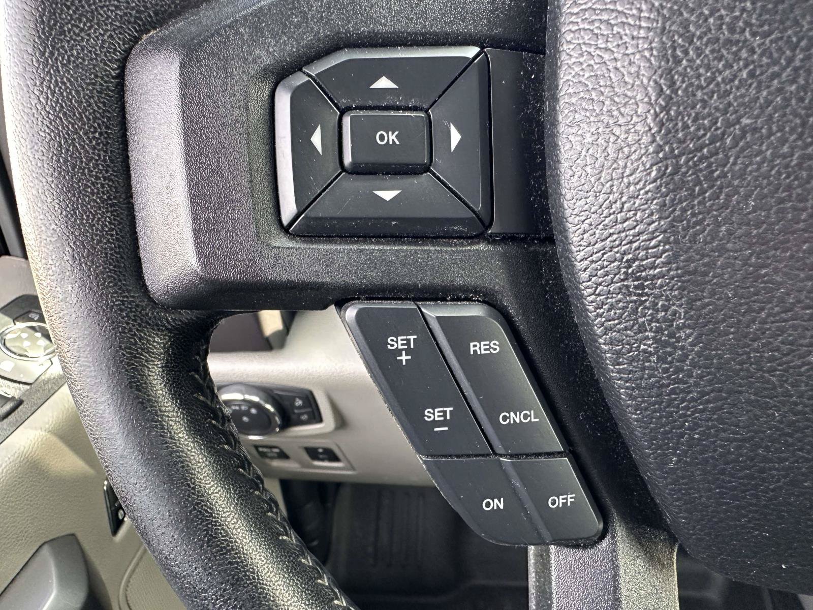 Used 2019 Ford F150 XLT w/ Equipment Group 302A Luxury AWD/4WD image 18