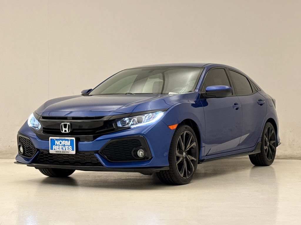 Used 2017 Honda Civic Sport image 2