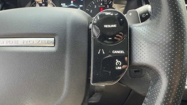 Used 2019 Land Rover Range Rover Velar AWD/4WD image 25