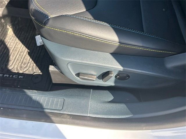 New 2025 Ford Maverick Lobo image 20