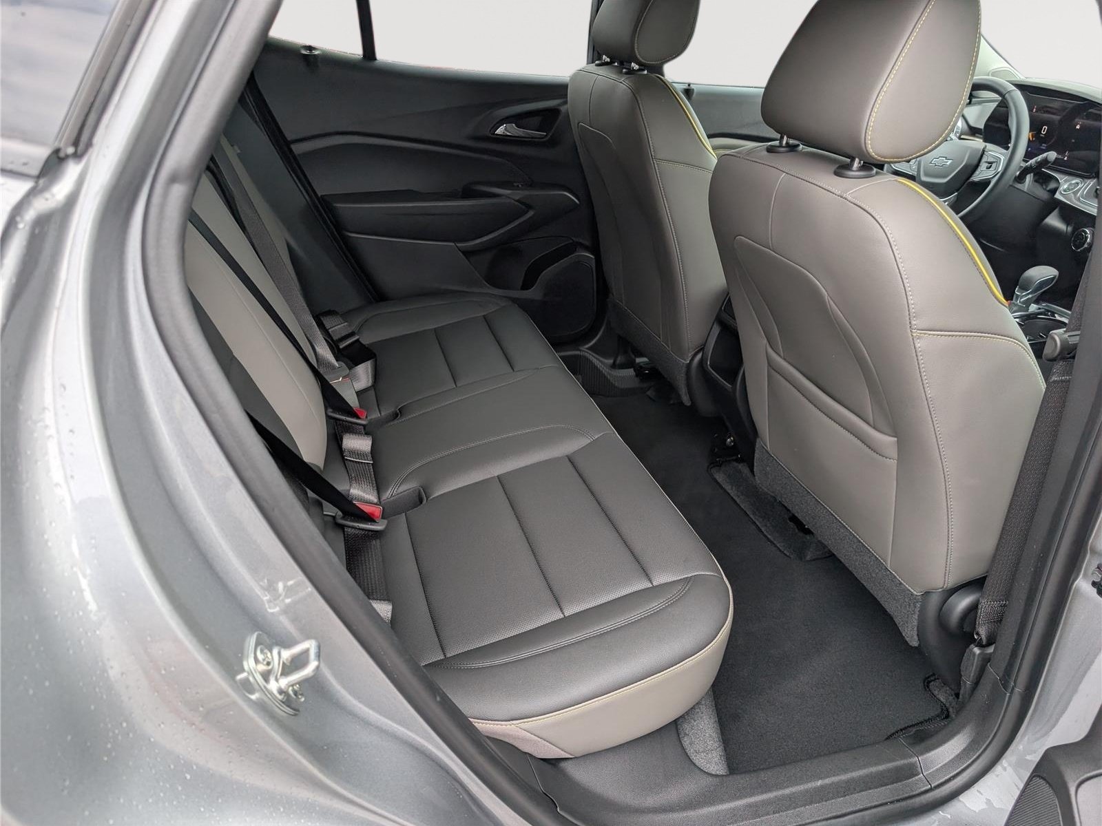Used 2026 Chevrolet Trax ACTIV w/ Driver Confidence Package FWD image 11