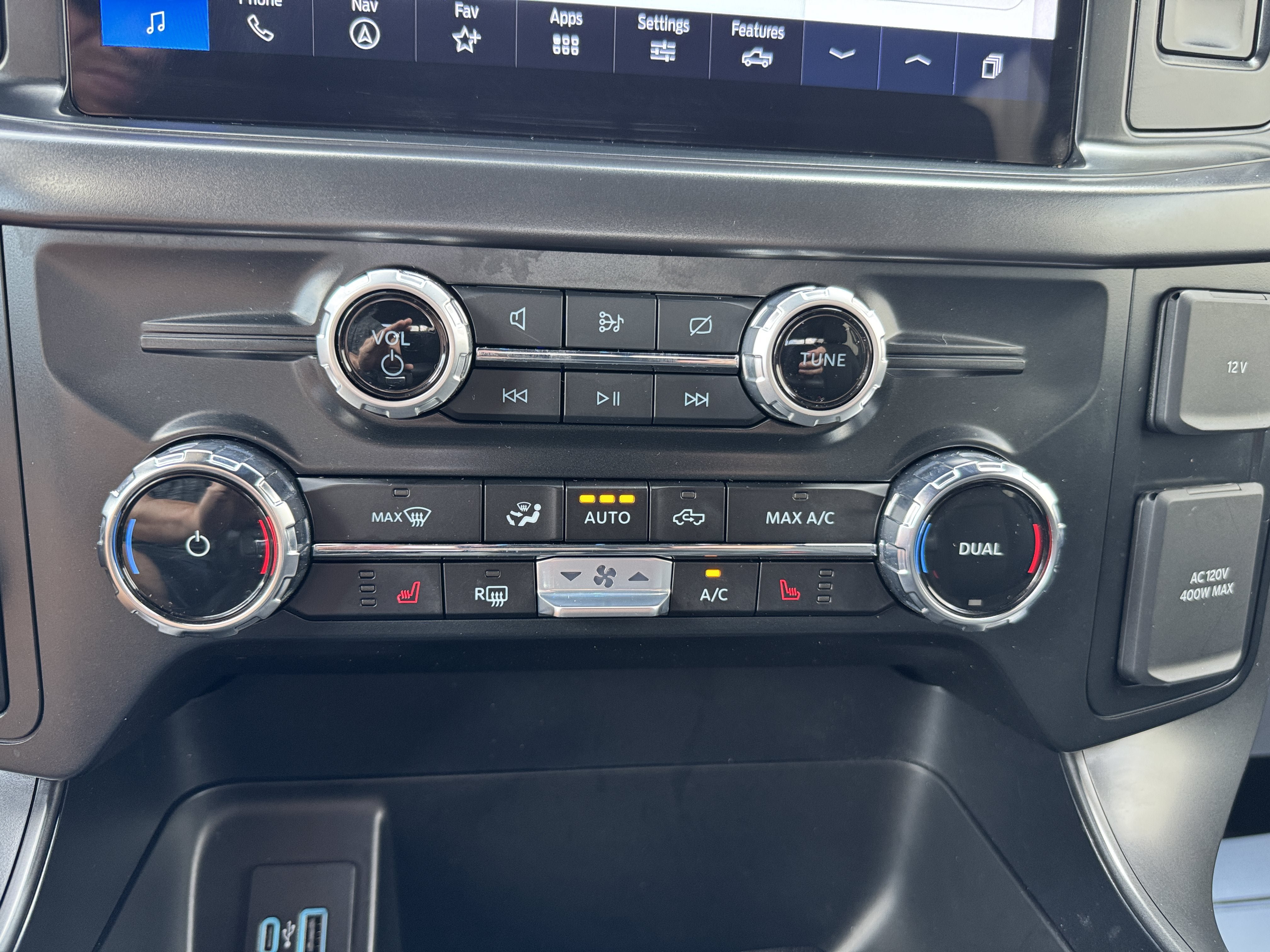 Used 2024 Ford F150 XLT w/ Equipment Group 302A MID AWD/4WD image 18