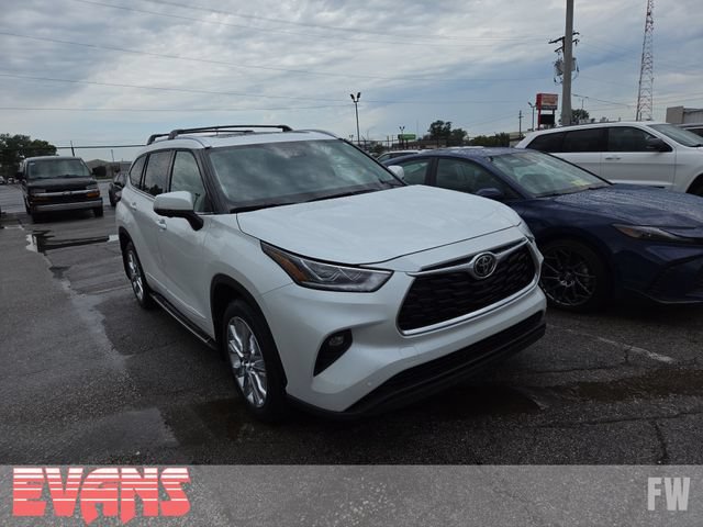 New 2026 Toyota Highlander Limited