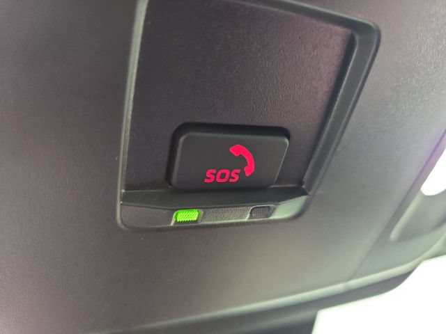 Used 2025 Toyota Camry SE FWD image 26