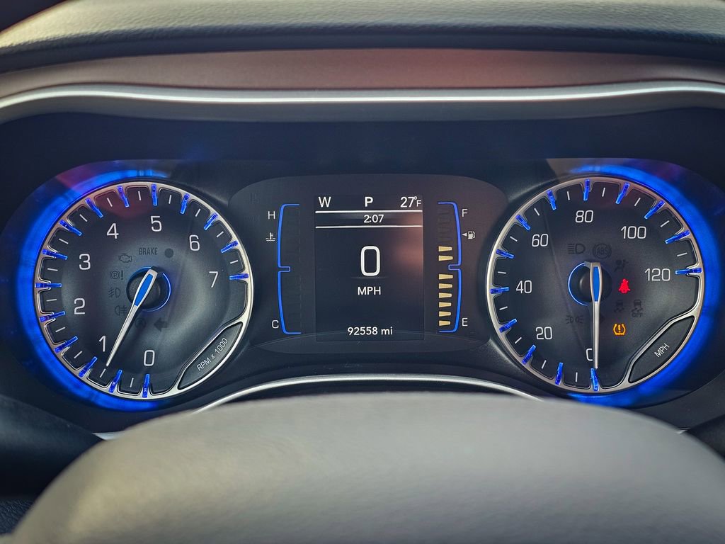 Used 2018 Chrysler Pacifica Touring Plus image 16