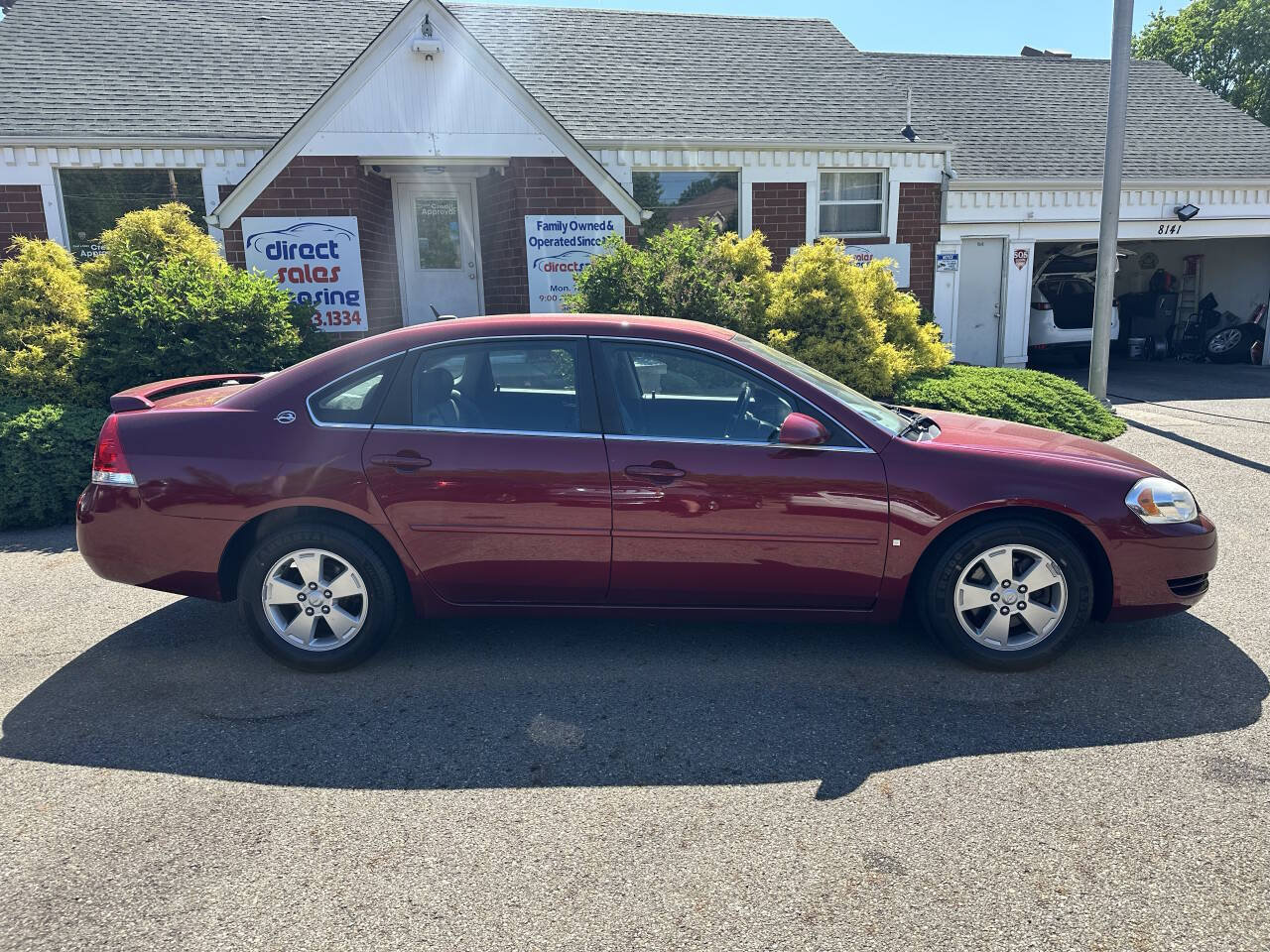 Used 2008 Chevrolet Impala LT w/ Luxury Edition Package FWD image 9