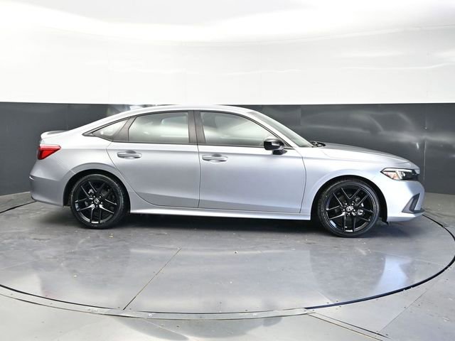 Used 2024 Honda Civic Sport image 4