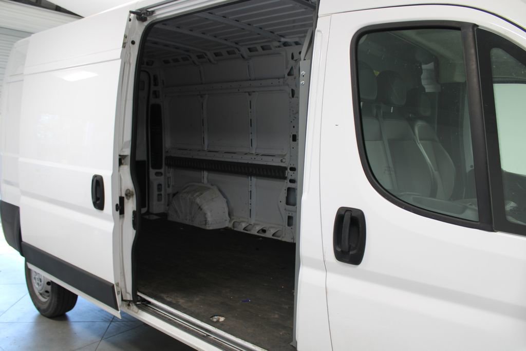 Used 2023 RAM ProMaster 2500 image 19