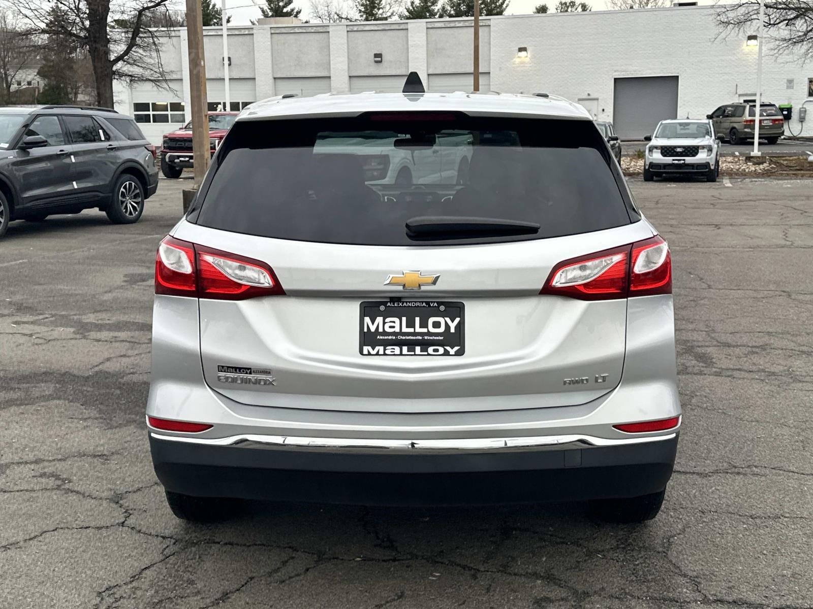 Used 2018 Chevrolet Equinox LT image 4