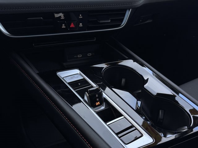 Used 2024 Volkswagen Atlas Peak Edition SE image 52