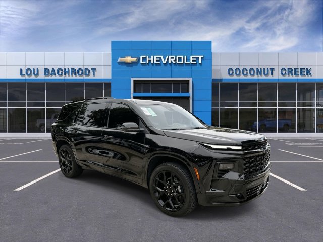 Used 2026 Chevrolet Traverse RS w/ LPO, Floor Liner Package FWD image 2