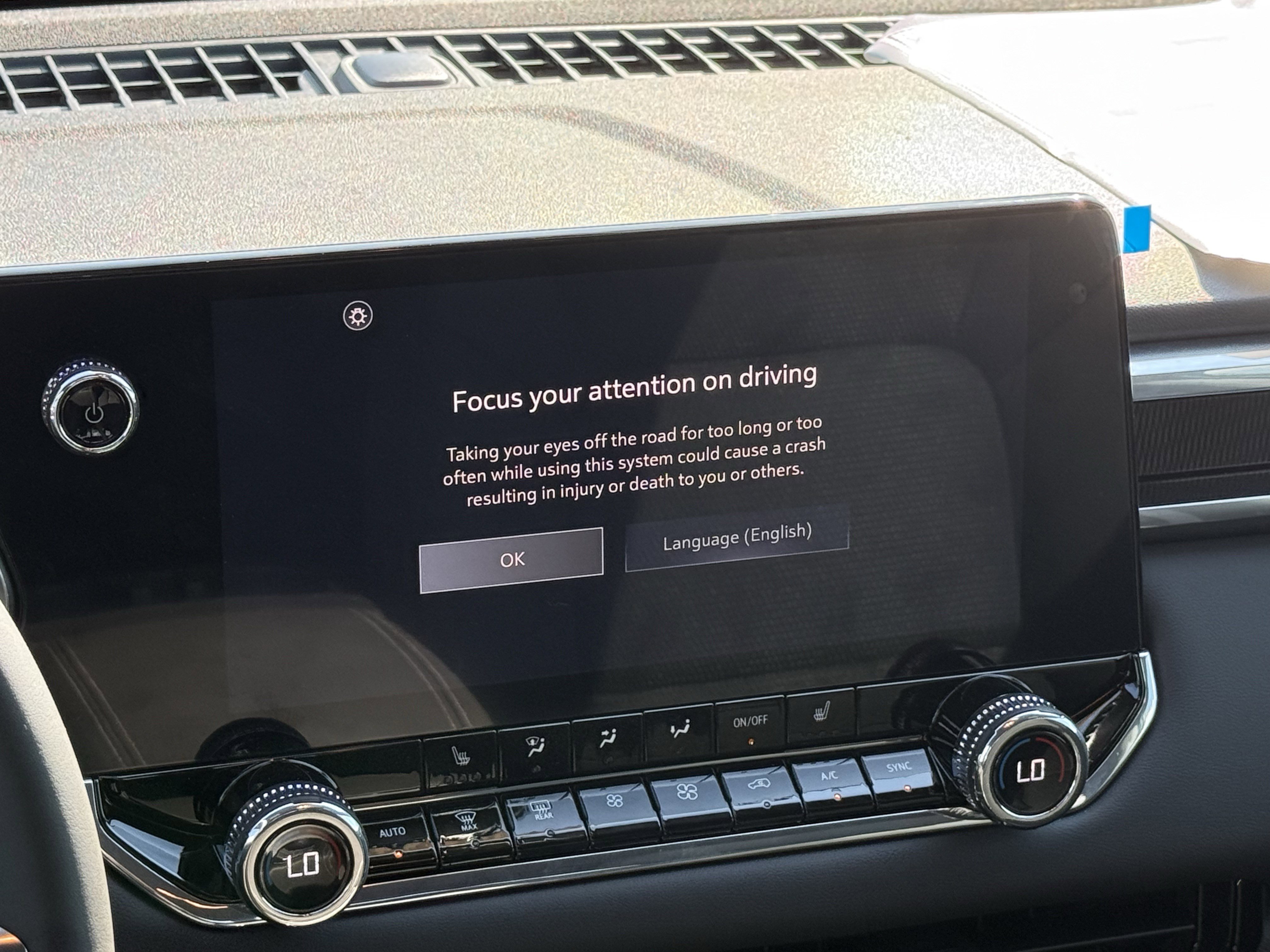 New 2026 GMC Canyon Elevation w/ Convenience Package image 13