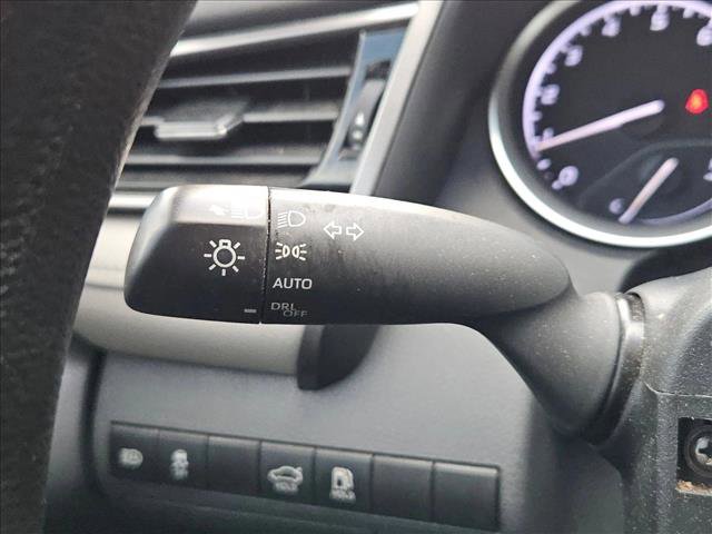Used 2024 Toyota Camry LE image 10