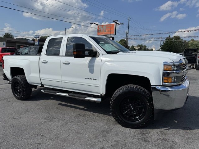 Used 2017 Chevrolet Silverado 2500 LT image 1