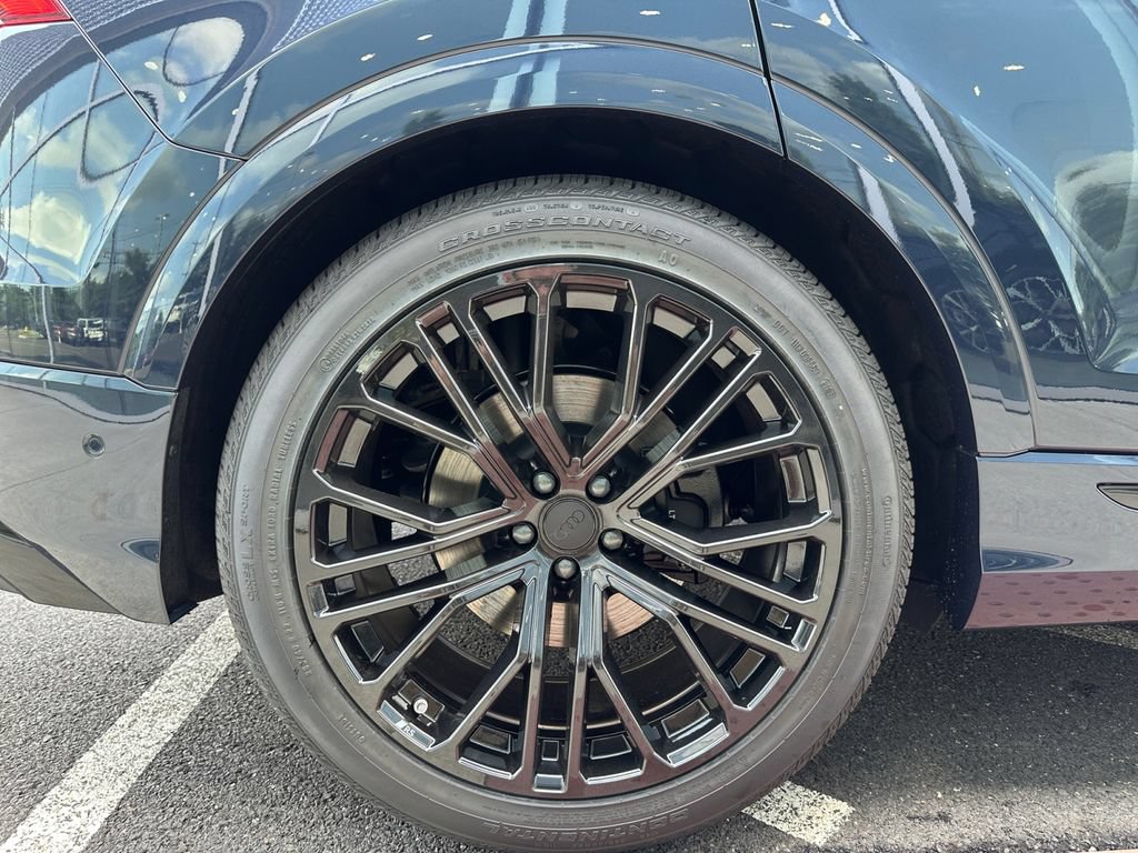 New 2026 Audi SQ8 Premium Plus AWD/4WD image 18