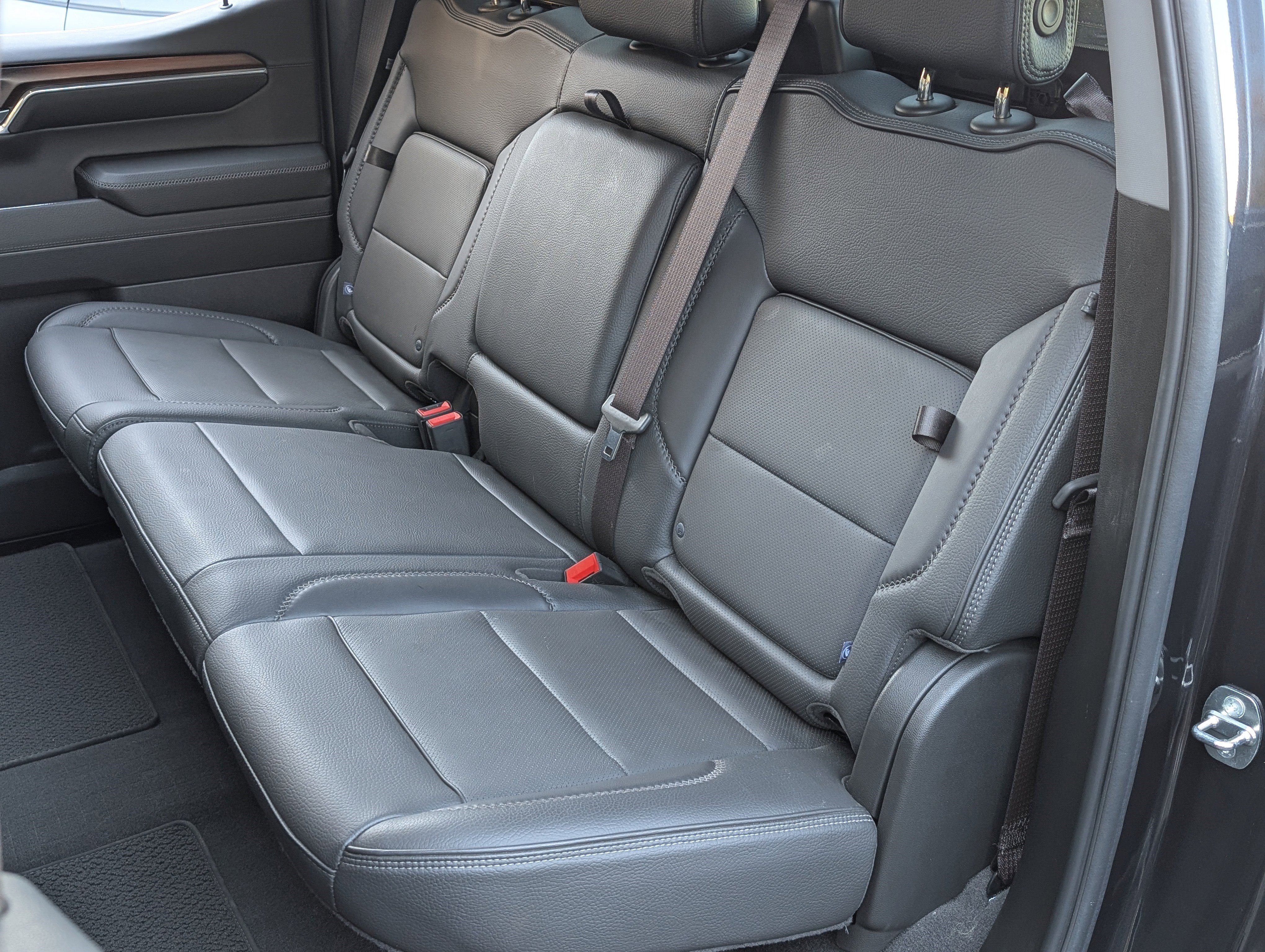 Used 2024 GMC Sierra 1500 Denali w/ Denali Reserve Package image 18