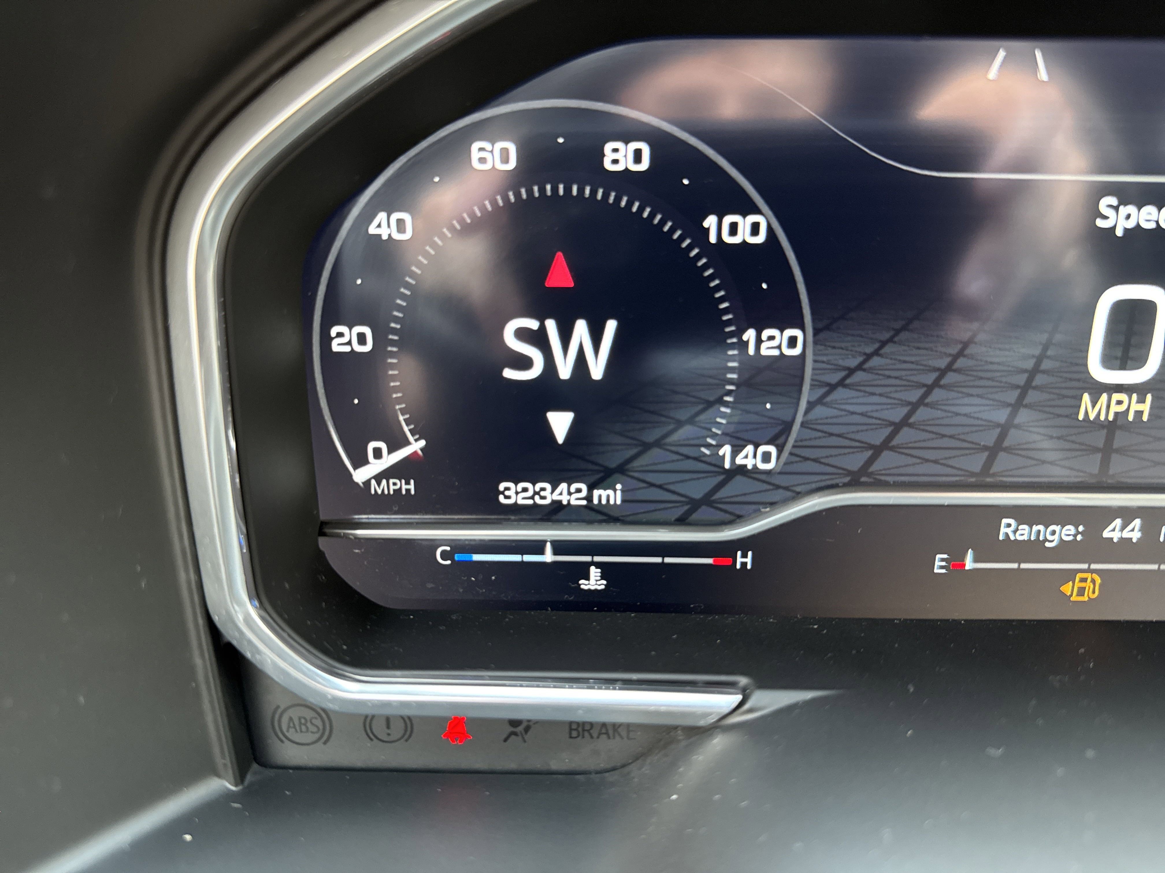 Used 2024 GMC Sierra 2500 AT4 w/ AT4 Premium Plus Package image 13