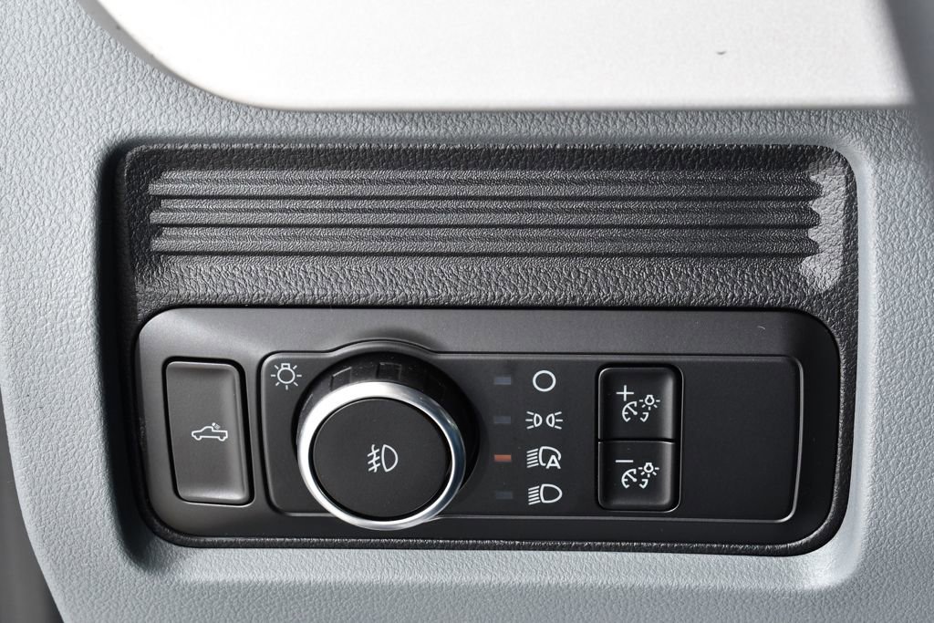 New 2026 Ford F250 XL w/ XL Driver Assist Package image 30