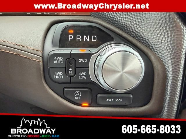 Used 2025 RAM 1500 Limited w/ Trailer Tow Group AWD/4WD image 16