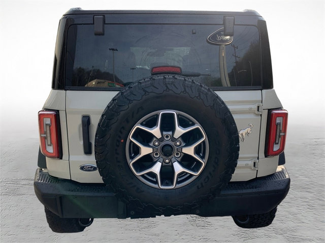 Certified 2025 Ford Bronco Badlands AWD/4WD image 3