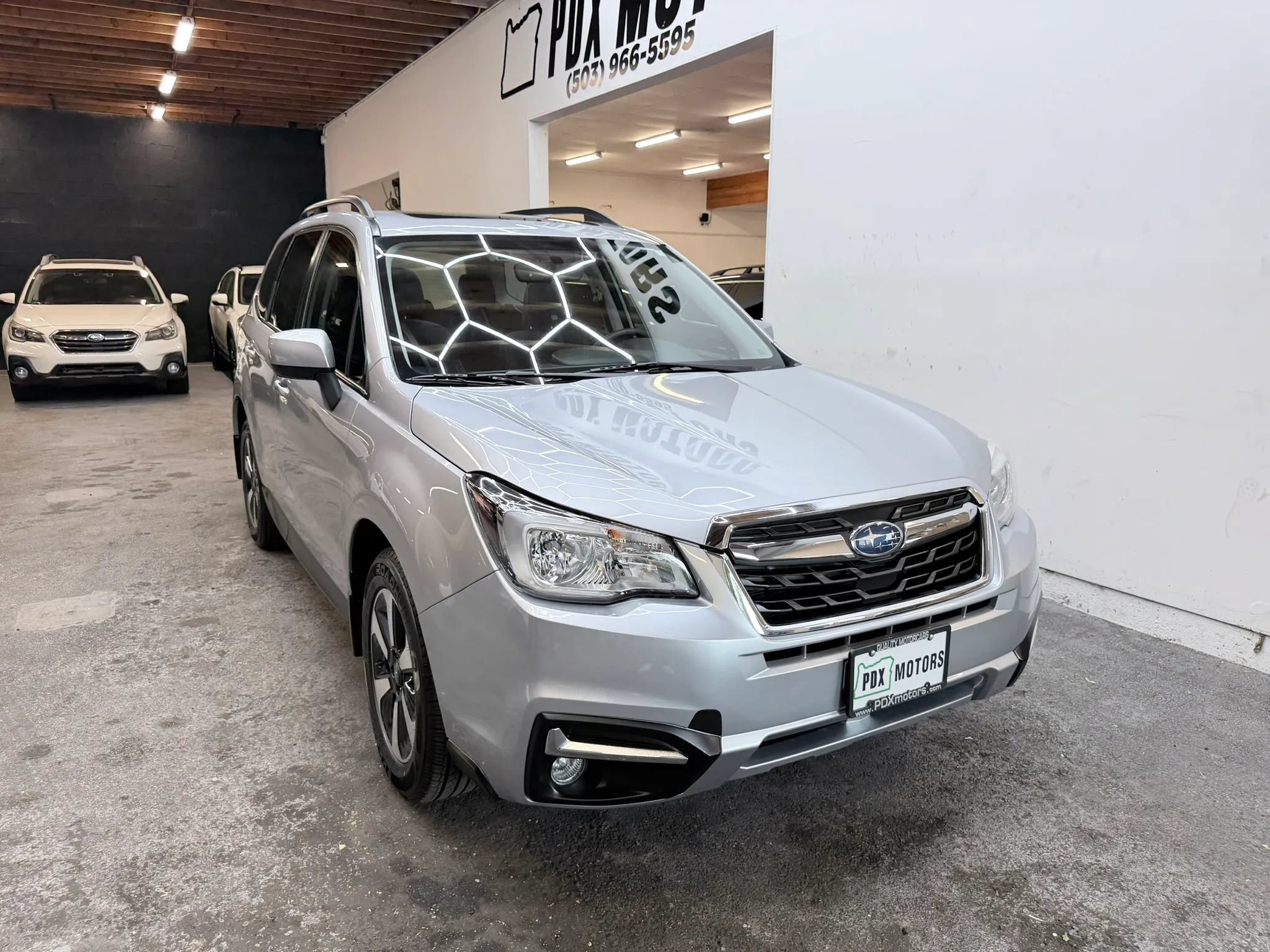 Used 2018 Subaru Forester 2.5i Premium AWD/4WD image 2