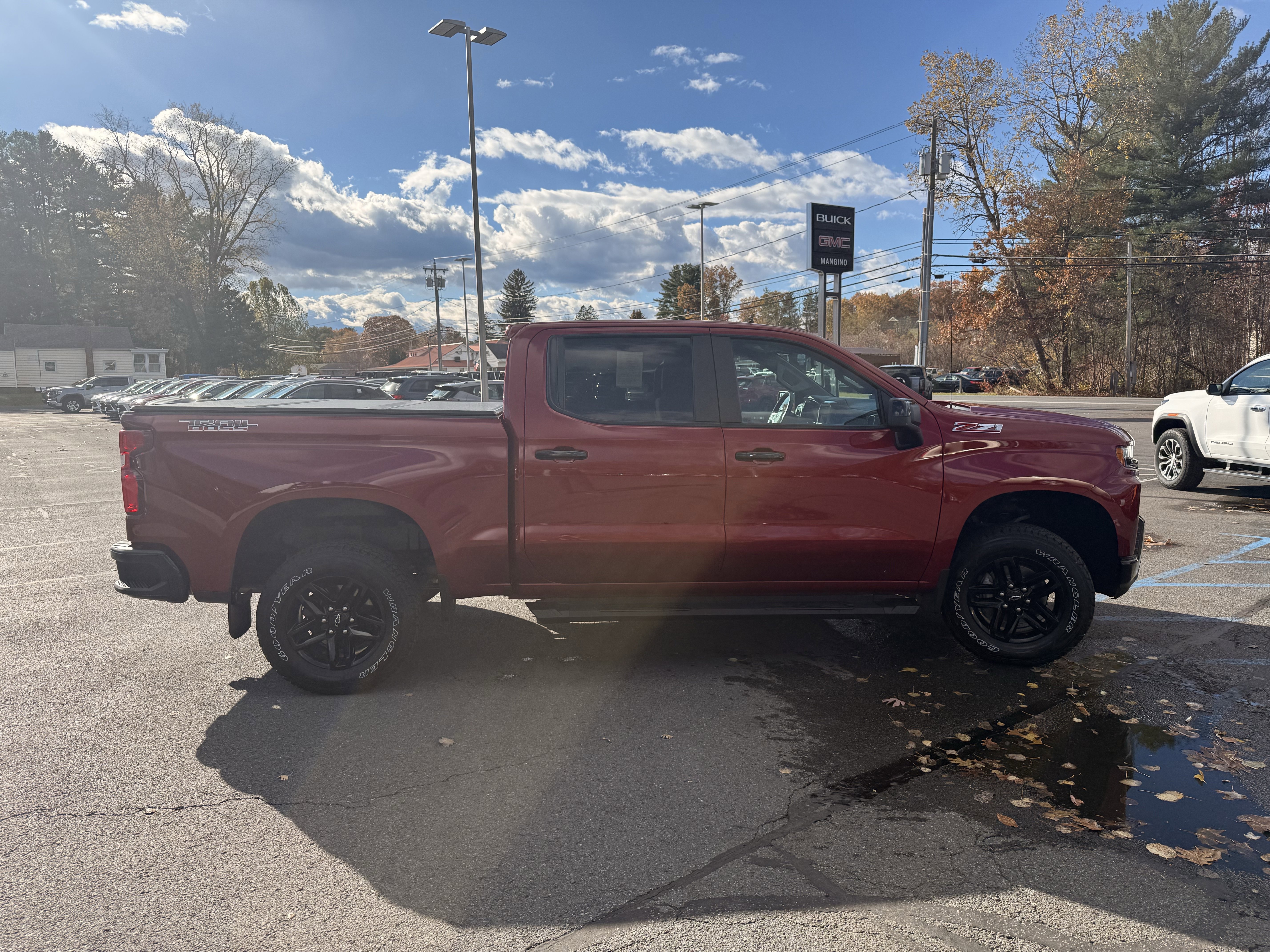 Certified 2020 Chevrolet Silverado 1500 LT Trail Boss w/ Convenience Package image 6