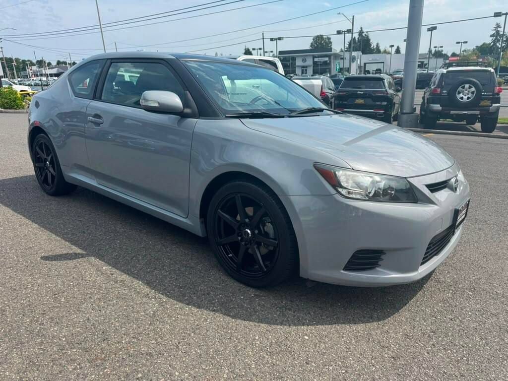 Used 2011 Scion tC FWD image 4