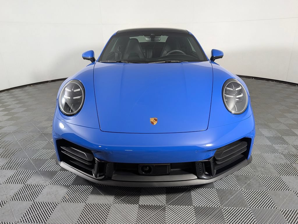 Certified 2025 Porsche 911 Carrera RWD image 10