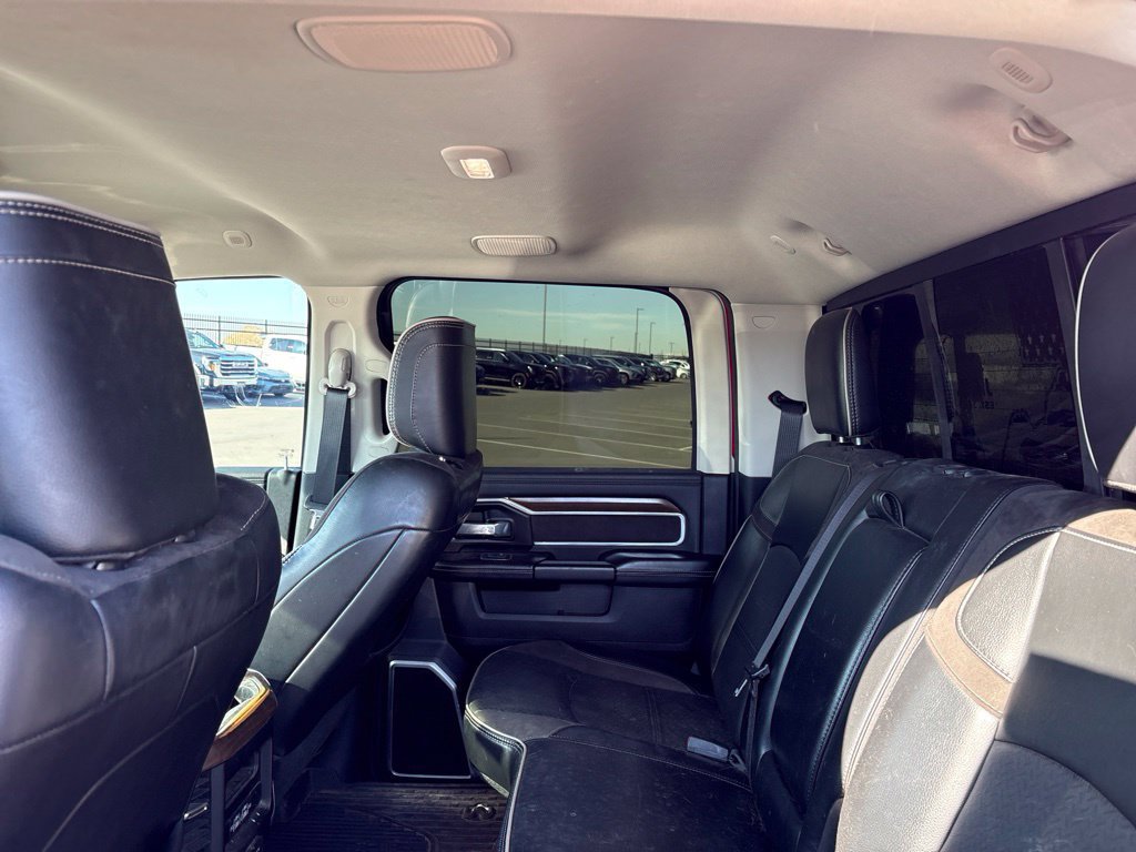 Used 2023 RAM 2500 Laramie AWD/4WD image 2