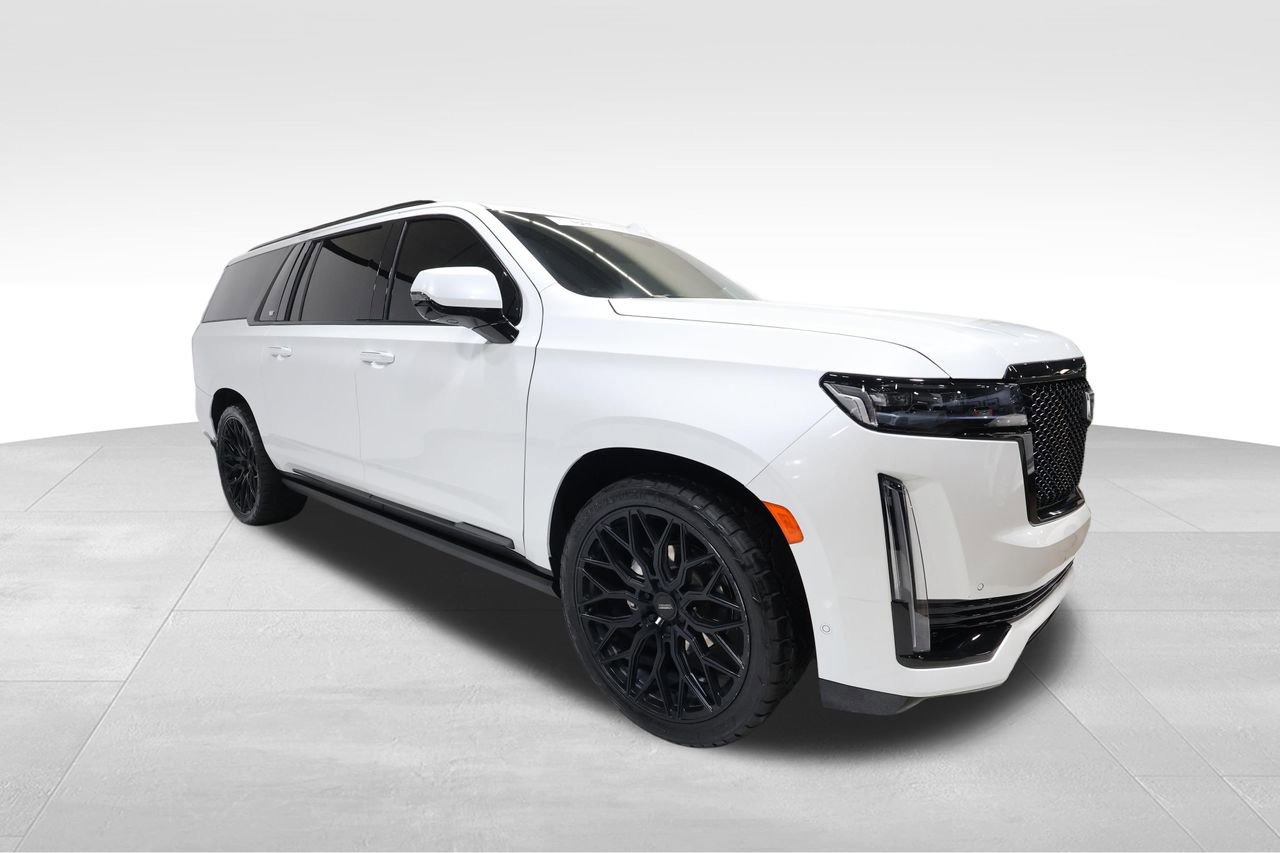 Certified 2024 Cadillac Escalade ESV Sport Platinum w/ LPO, ONYX Package AWD/4WD image 6