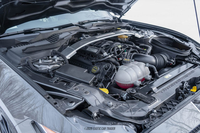 Used 2015 Ford Mustang Shelby GT350 image 15