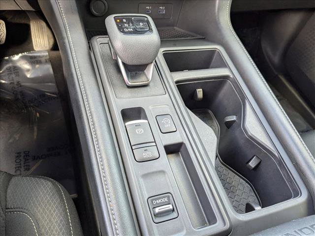 Used 2024 Nissan Pathfinder S FWD image 12