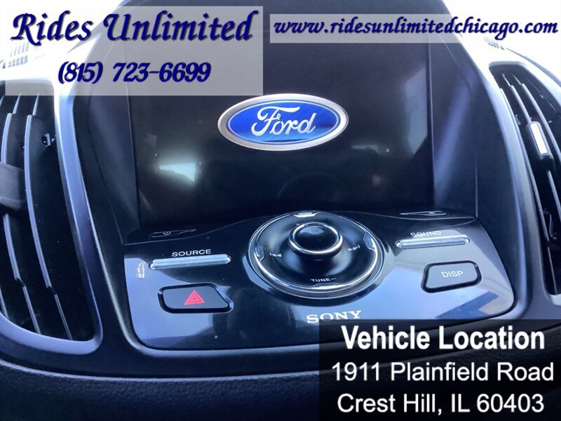 Used 2017 Ford Escape Titanium image 18
