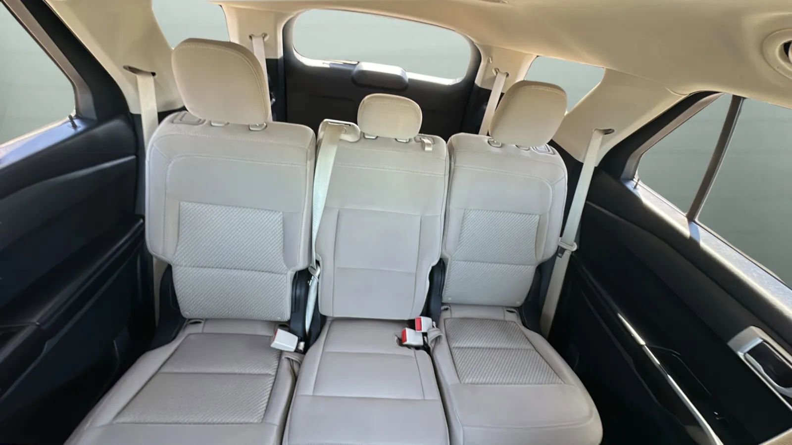 Used 2021 Ford Explorer 4WD image 23