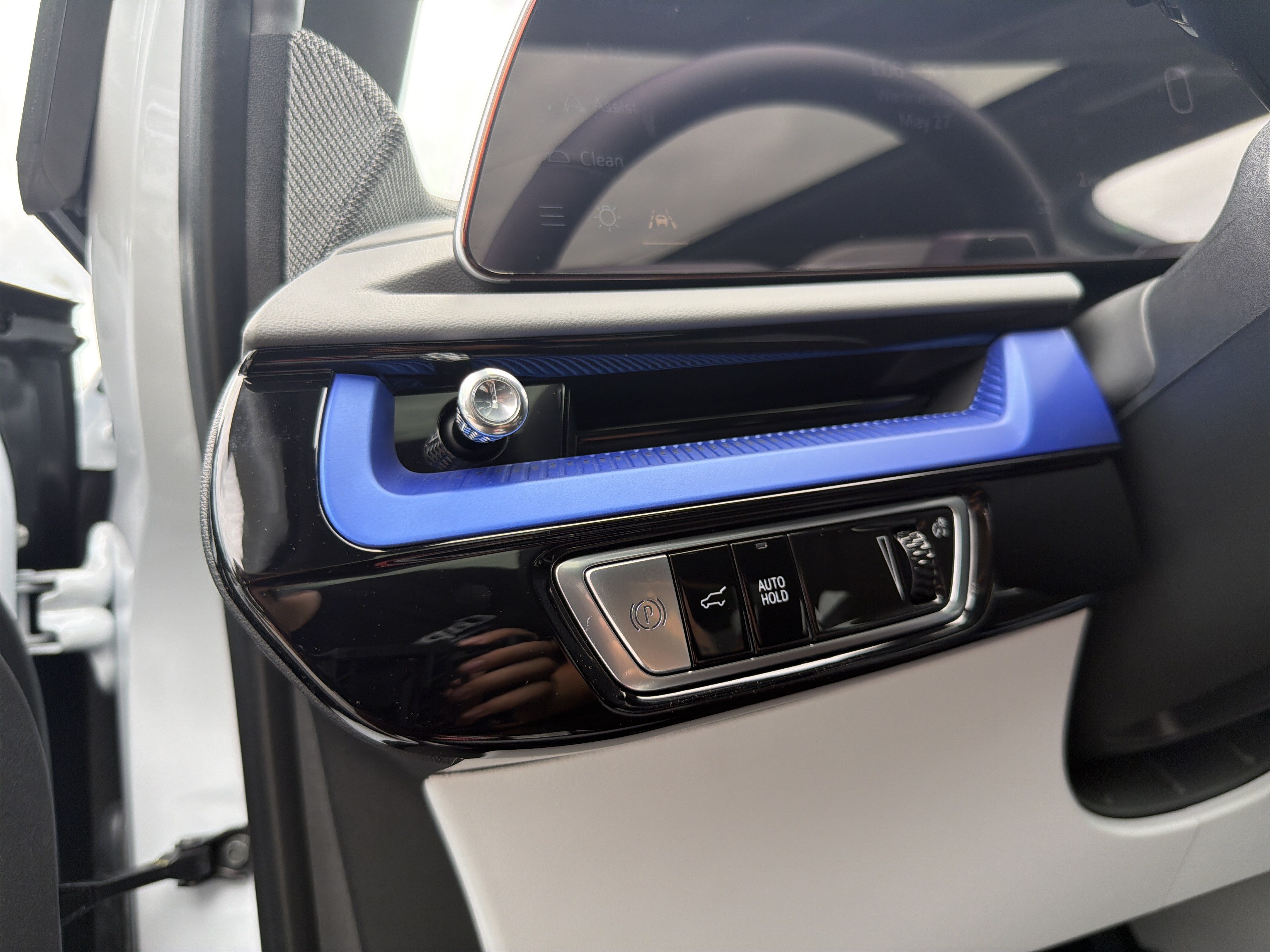 New 2026 Cadillac Optiq Luxury 1 RWD image 29
