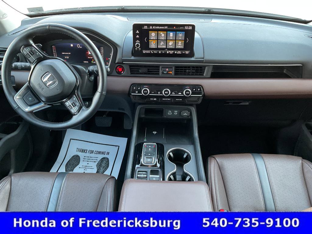 Certified 2025 Honda Pilot Elite image 47