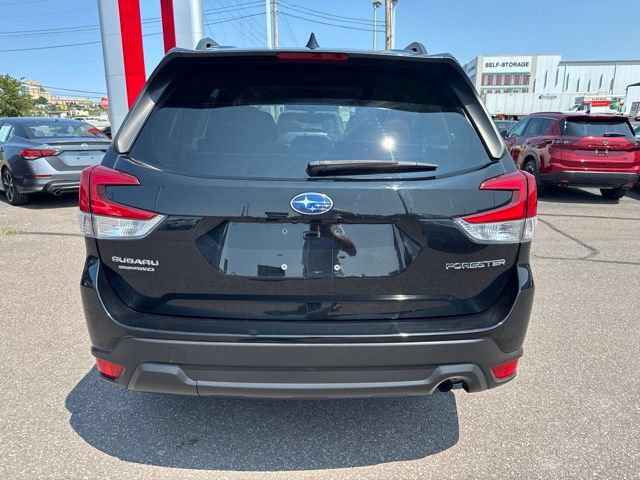 Used 2024 Subaru Forester Premium AWD/4WD image 6