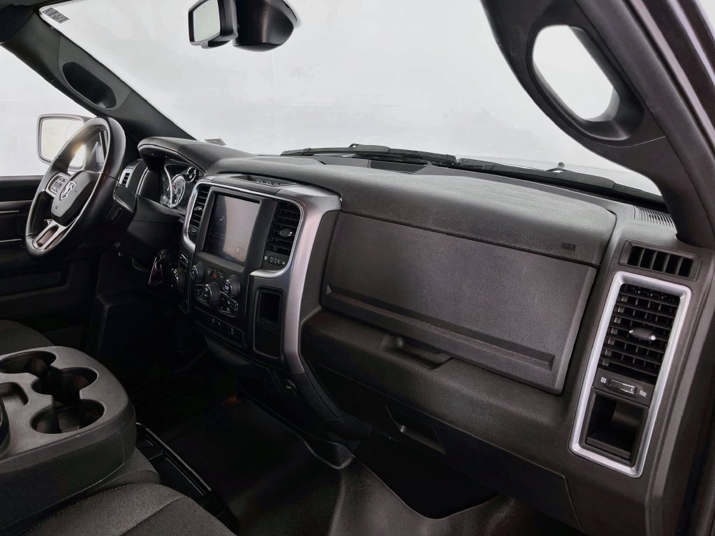 Used 2022 RAM 1500 Warlock AWD/4WD image 27