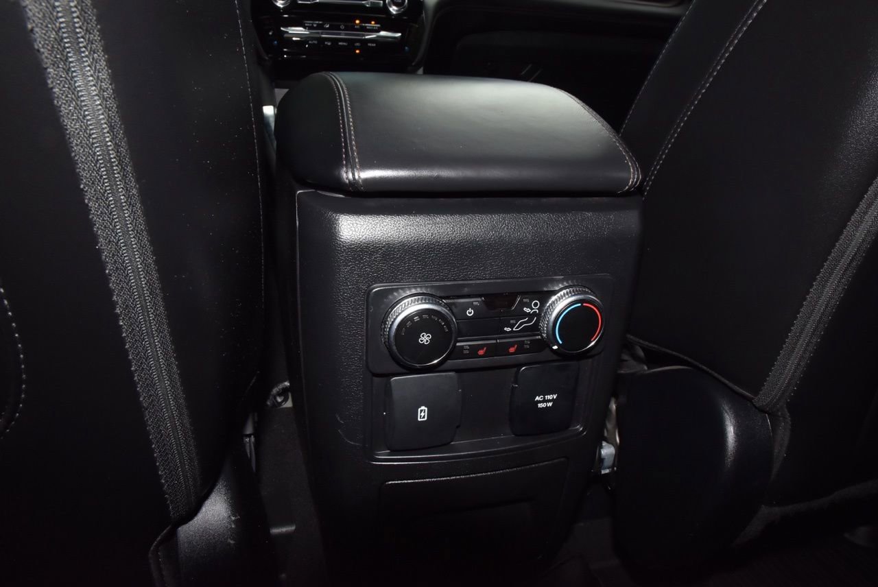 Used 2023 Ford Explorer Platinum w/ Technology Package AWD/4WD image 20